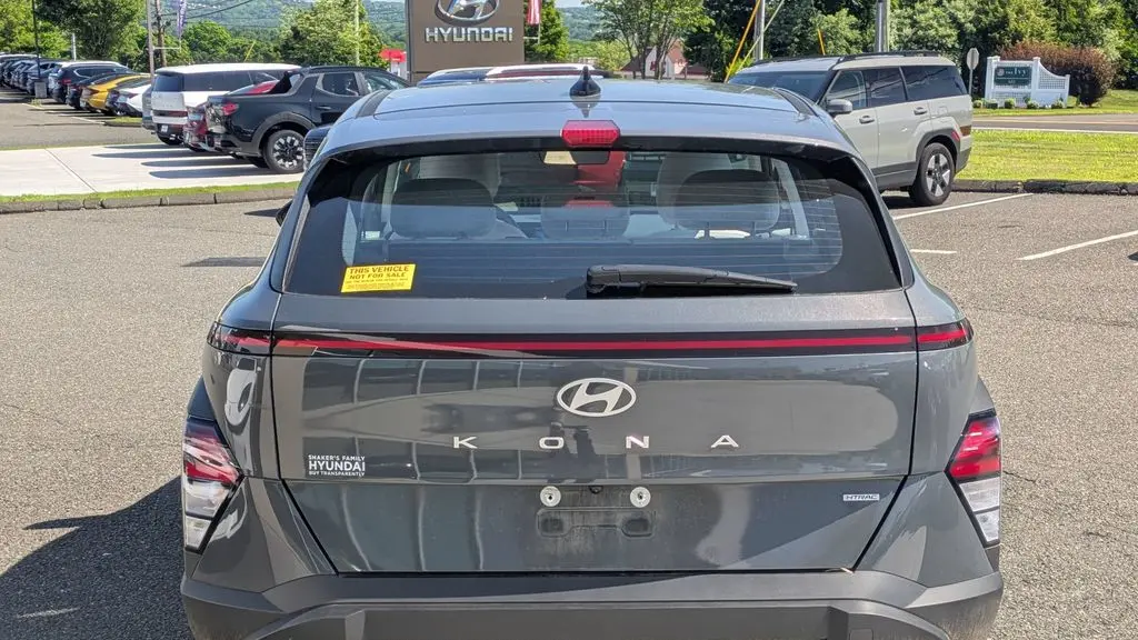 2024 Hyundai KONA SE