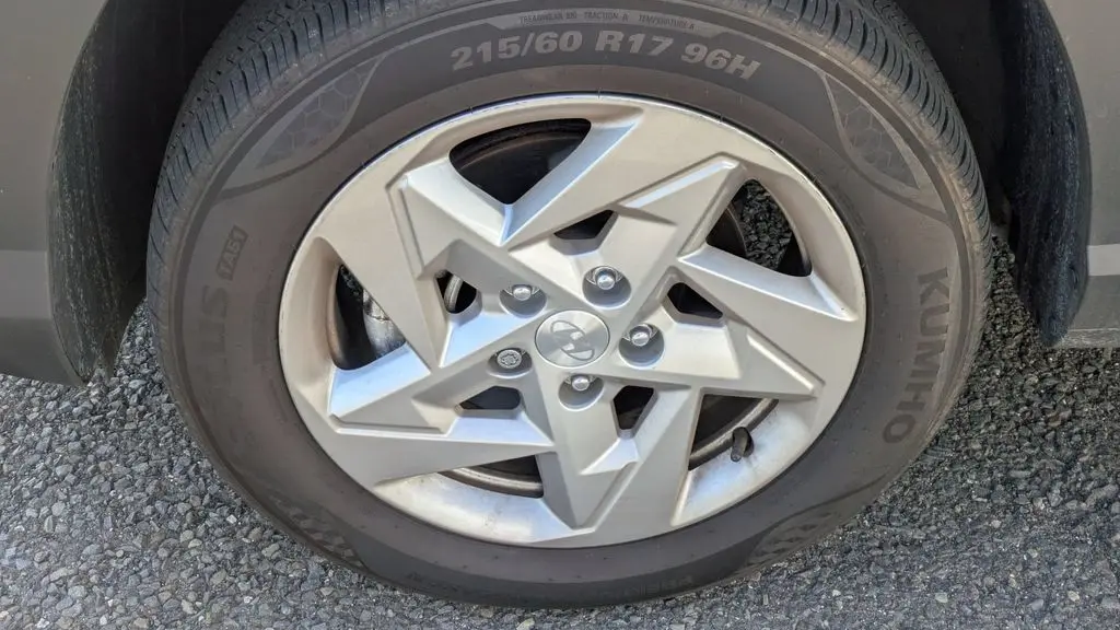 2024 Hyundai KONA SE