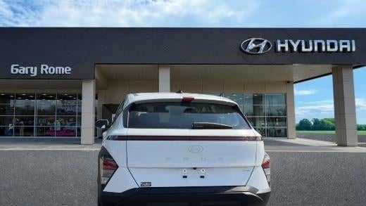 2025 Hyundai KONA SE