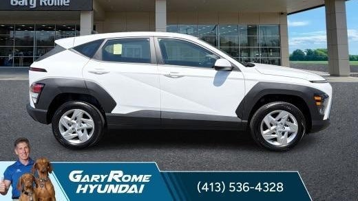 2025 Hyundai KONA SE