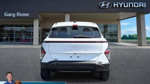 2025 Hyundai KONA SE