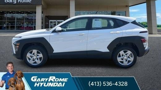 2025 Hyundai KONA SE