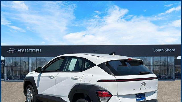 2026 Hyundai KONA SE