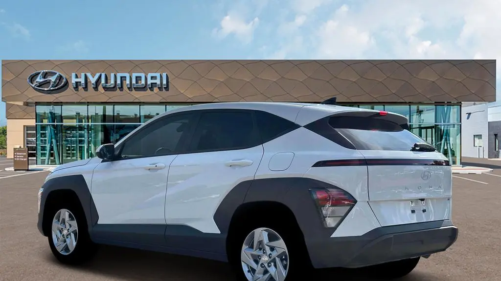 2026 Hyundai KONA SE
