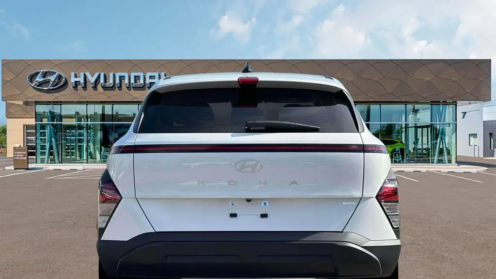 2026 Hyundai KONA SE