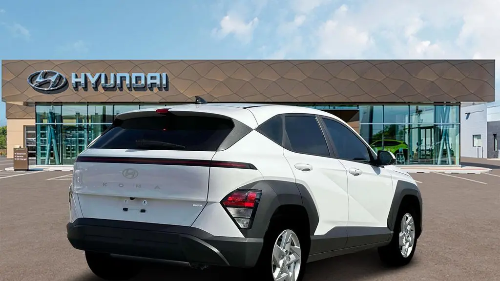 2026 Hyundai KONA SE