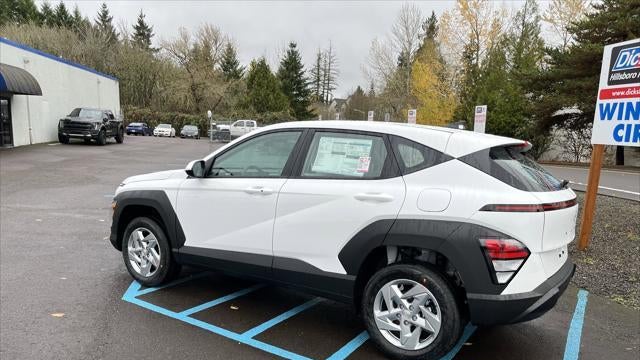 2026 Hyundai KONA SE