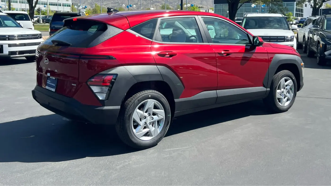 2026 Hyundai KONA SE