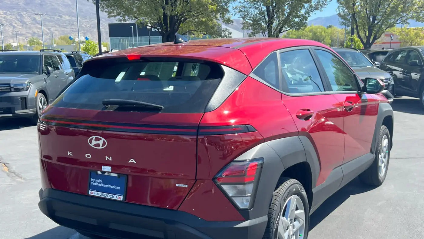 2026 Hyundai KONA SE