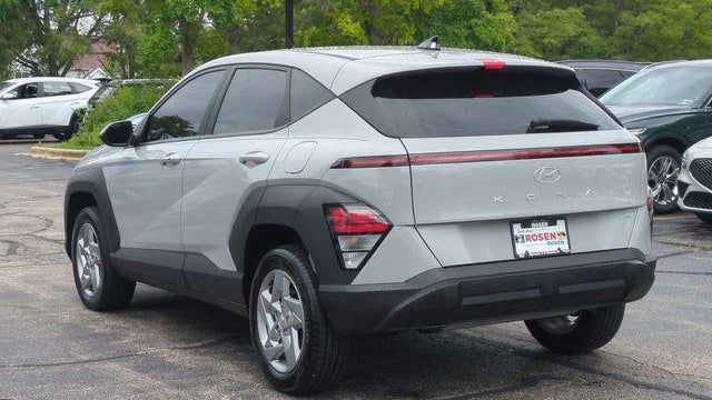 2024 Hyundai KONA SE