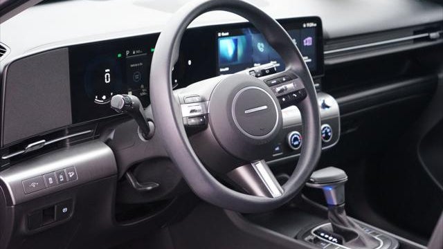 2024 Hyundai KONA SE