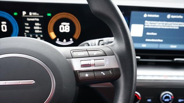 2024 Hyundai KONA SE