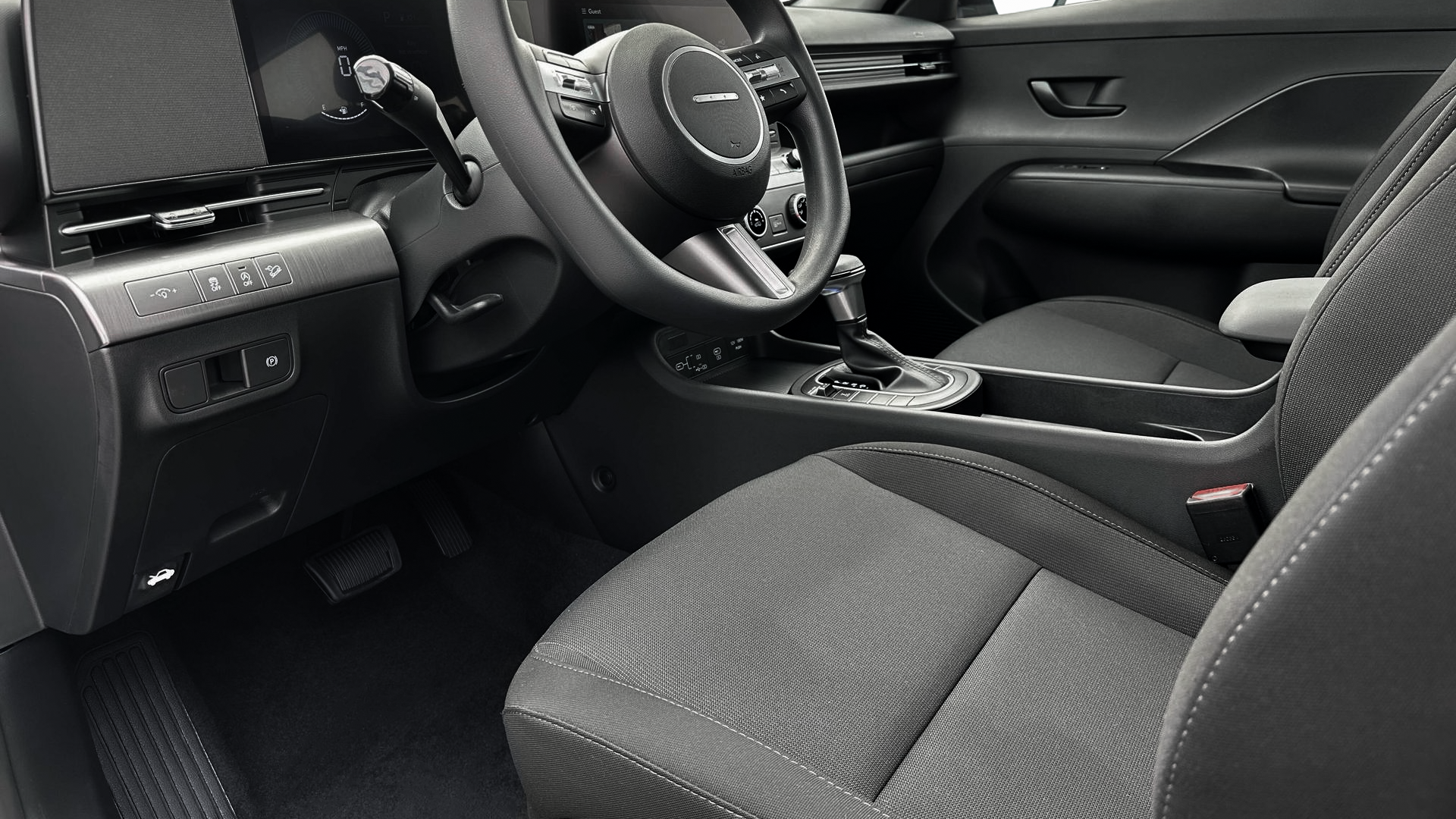 2025 Hyundai KONA SE