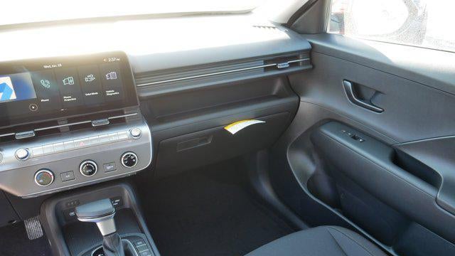 2026 Hyundai KONA SE