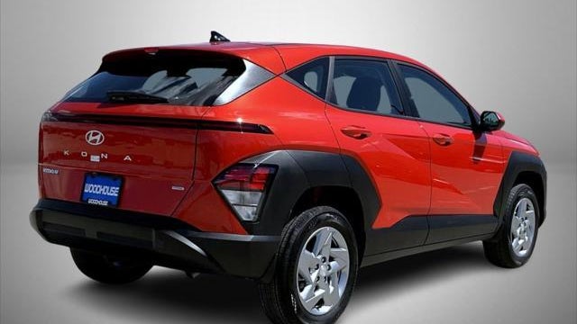 2026 Hyundai KONA SE