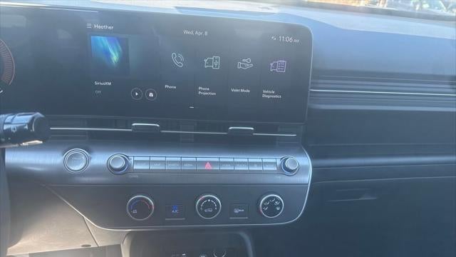 2024 Hyundai KONA SE