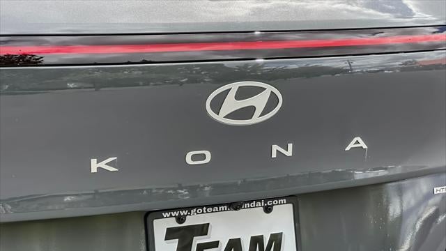 2026 Hyundai KONA SE