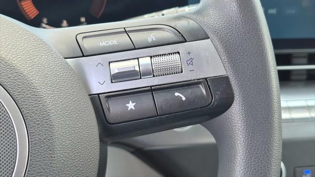2025 Hyundai KONA SE