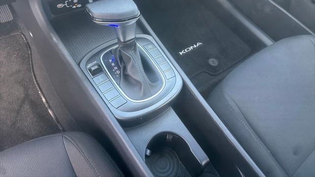 2025 Hyundai KONA SE