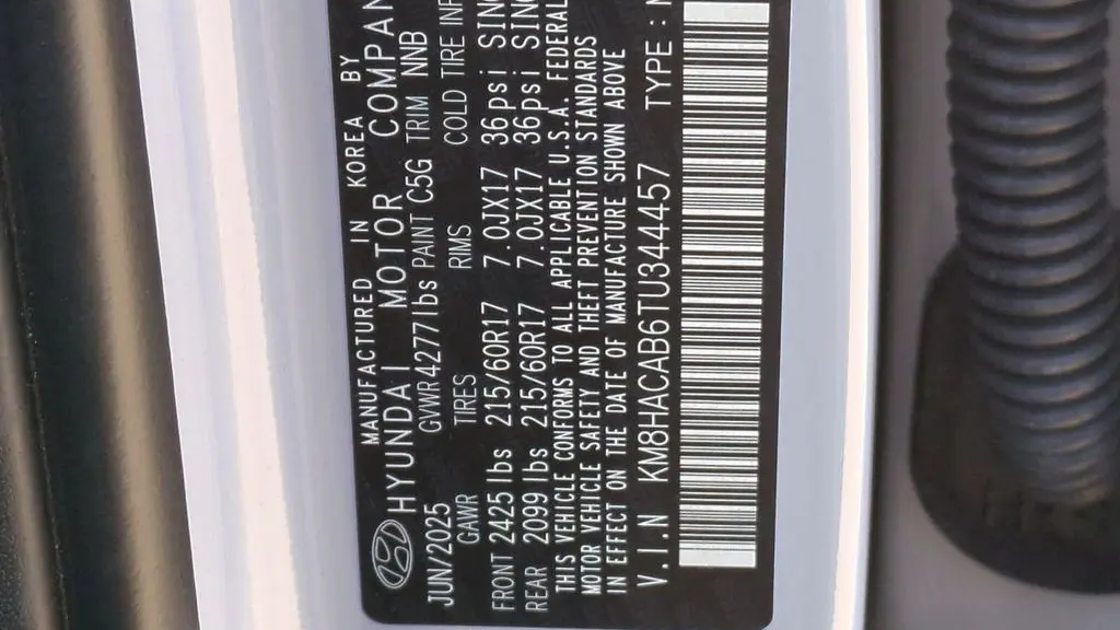 2026 Hyundai KONA SE