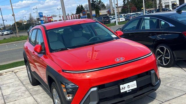 2026 Hyundai KONA SE