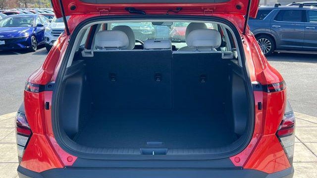 2026 Hyundai KONA SE