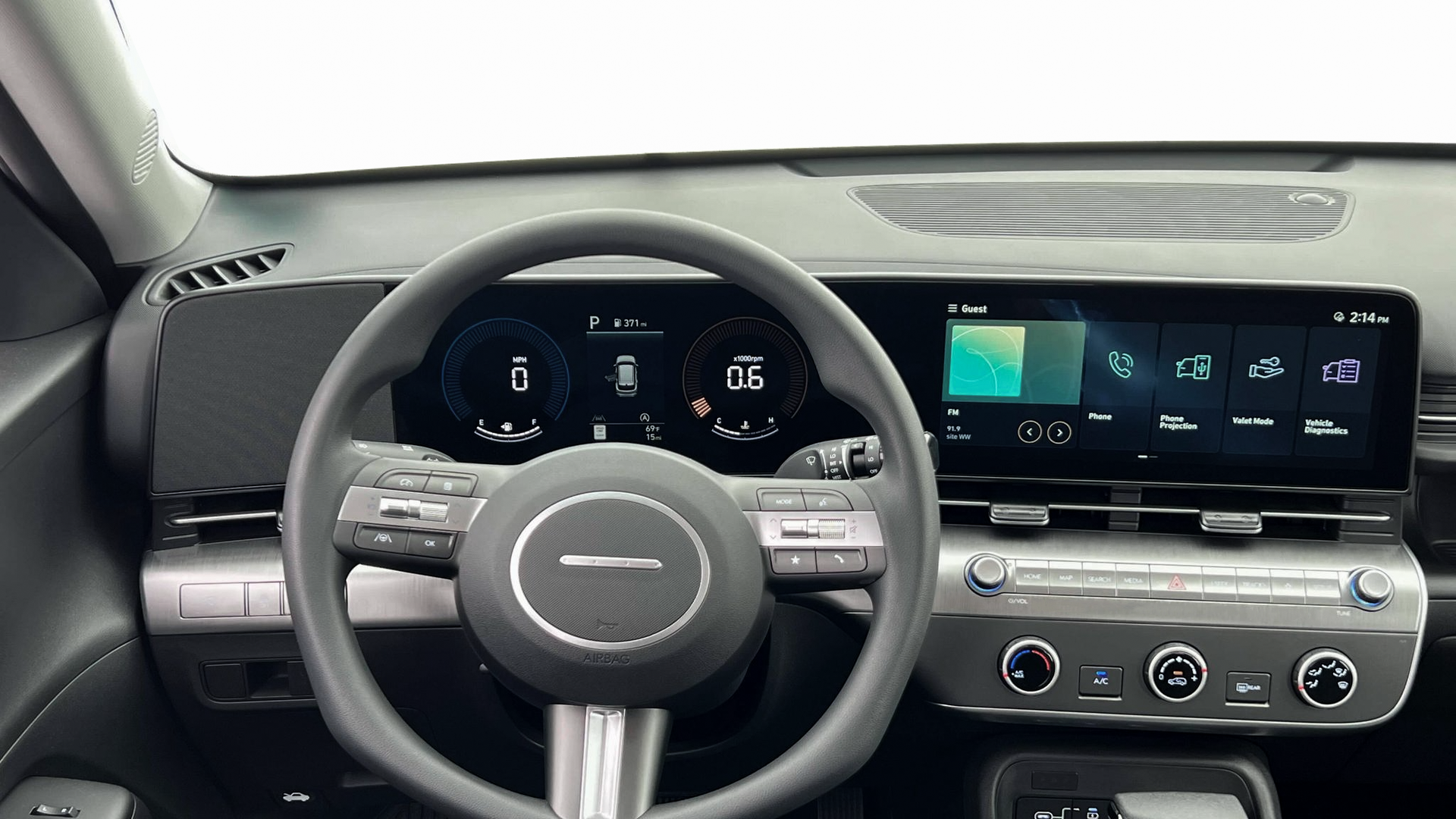 2024 Hyundai KONA SE