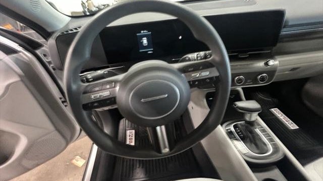 2024 Hyundai KONA SE