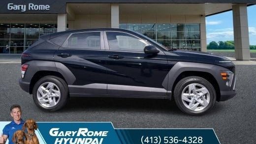 2025 Hyundai KONA SE