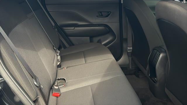 2025 Hyundai KONA SE