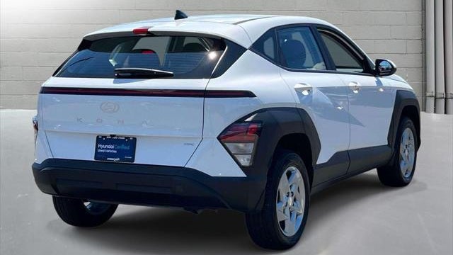 2026 Hyundai KONA SE