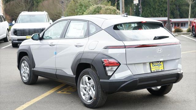 2026 Hyundai KONA SE