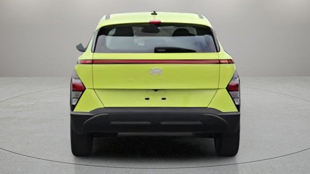 2024 Hyundai KONA SE
