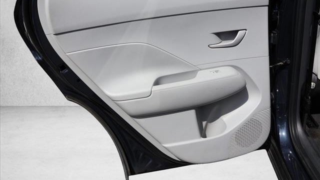 2024 Hyundai KONA SE