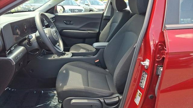 2024 Hyundai KONA SE