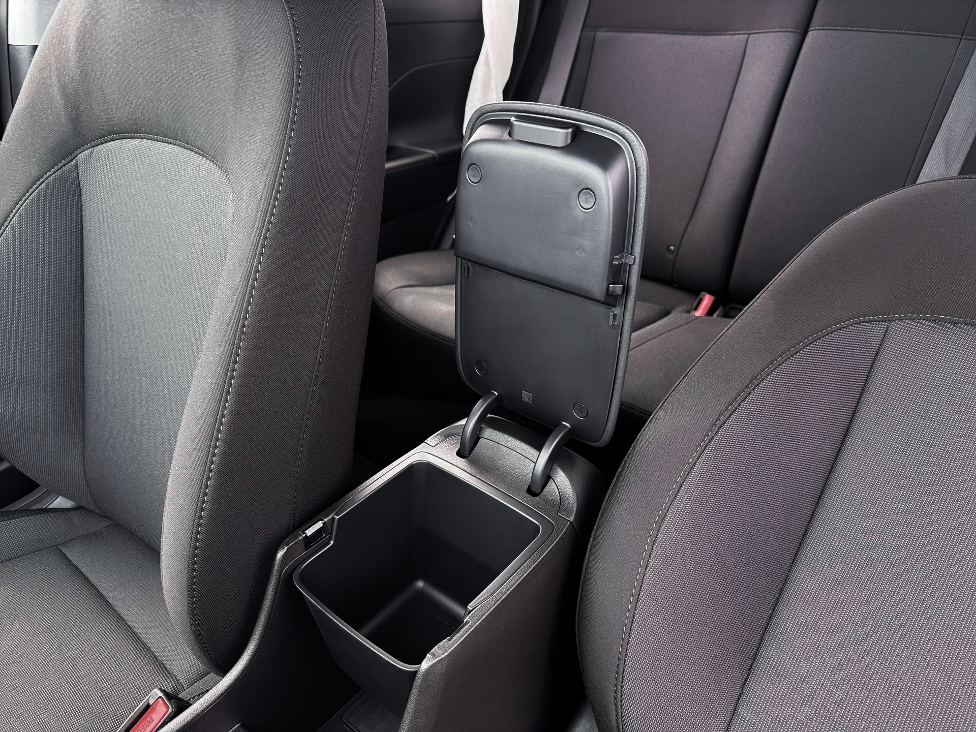 2026 Hyundai Kona - $25,921