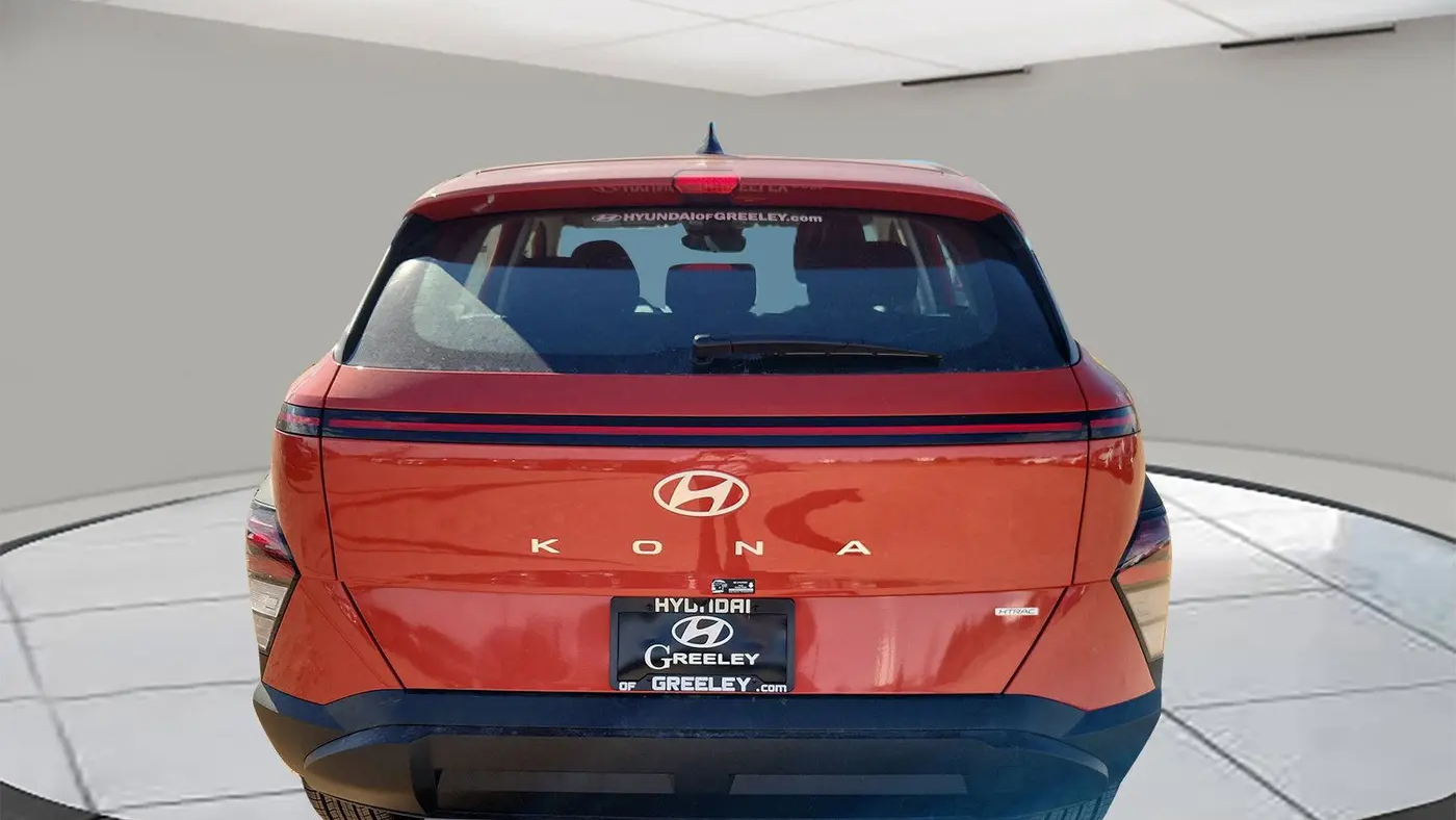 2026 Hyundai KONA SE