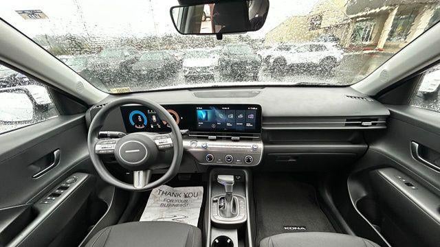 2026 Hyundai KONA SE