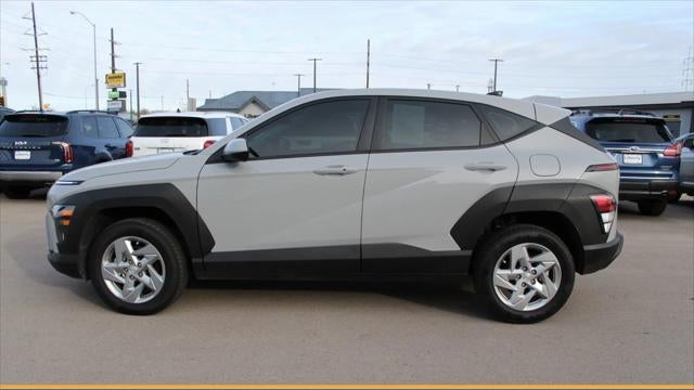2024 Hyundai KONA SE