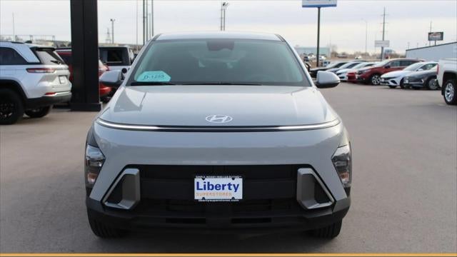 2024 Hyundai KONA SE