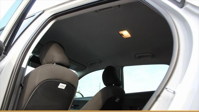 2024 Hyundai KONA SE