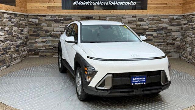 2024 Hyundai KONA SE