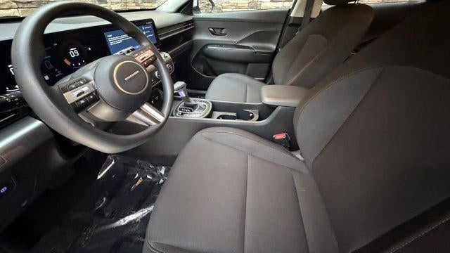 2024 Hyundai KONA SE
