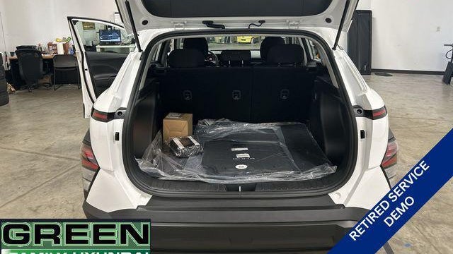 2026 Hyundai KONA SE