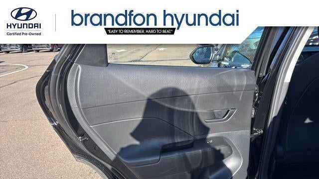 2026 Hyundai KONA SE