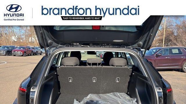 2026 Hyundai KONA SE
