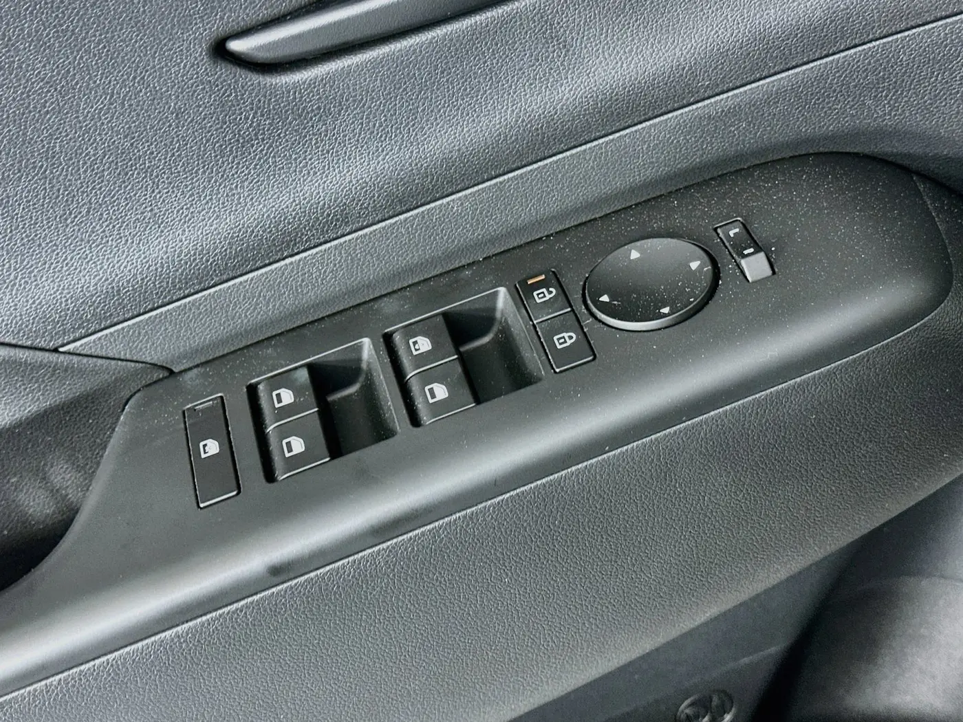 2026 Hyundai Kona - $23,998