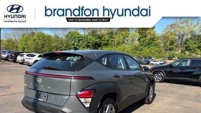 2026 Hyundai KONA SE