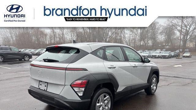 2026 Hyundai KONA SE