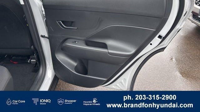 2026 Hyundai KONA SE